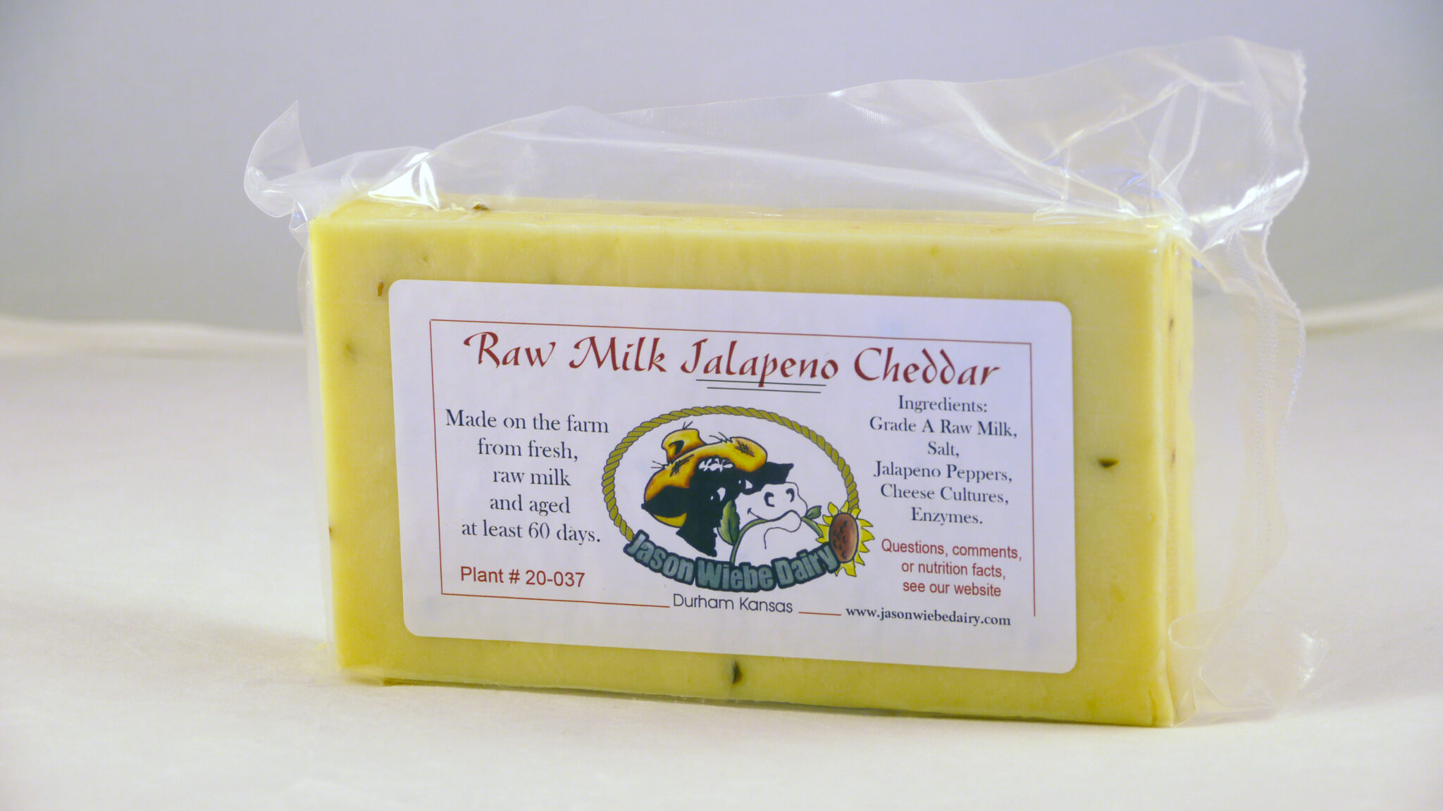 raw-milk-cheddar-jalapeno-jason-wiebe-dairy